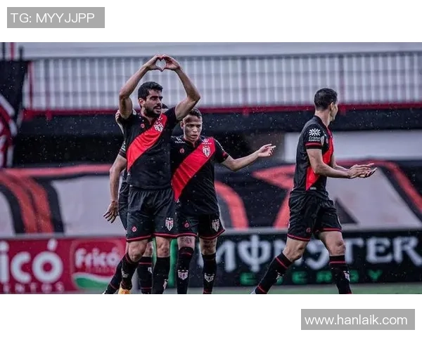 成都足球队近期状态分析与未来发展展望探讨 成都足球队近期状态分析与未来发展展望探讨