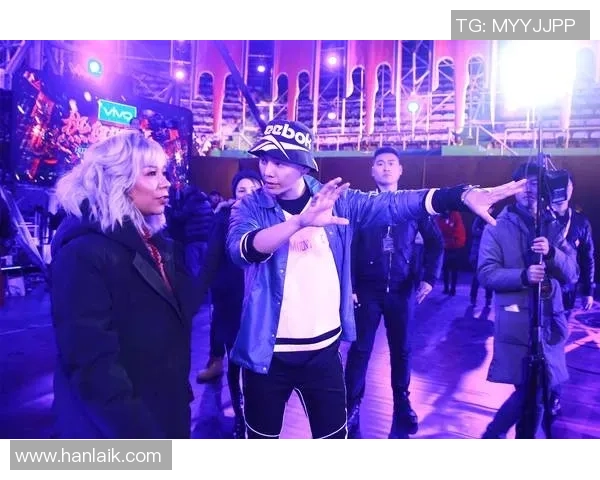 深圳街舞队节奏风格深度对比与解析探讨 深圳街舞队节奏风格深度对比与解析探讨